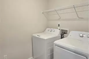 4623 Hazelburn Dr, Greensboro, NC 27405 - Photo 14