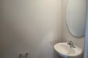 4623 Hazelburn Dr, Greensboro, NC 27405 - Photo 8