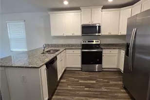 4623 Hazelburn Dr, Greensboro, NC 27405 - Photo 6