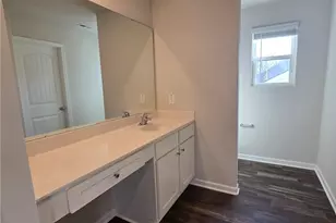 4623 Hazelburn Dr, Greensboro, NC 27405 - Photo 10