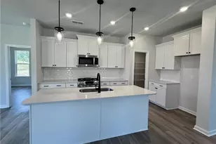 515 Yarrow Dr, Lexington, NC 27295 - Photo 2