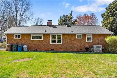 806 King George Drive, Greensboro, NC 27410 - Photo 22