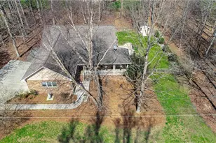 521 Dogwood Dr, Liberty, NC 27298 - Photo 30