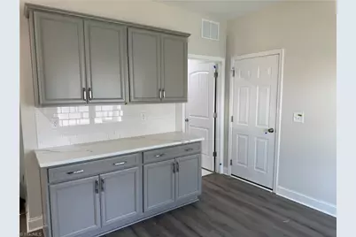 1628 Birtwick Park Street #88, Kernersville, NC 27284 - Photo 6