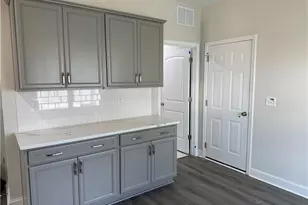 1628 Birtwick Pk St, Kernersville, NC 27284 - Photo 6