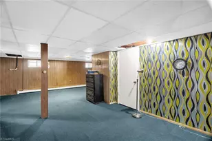 4220 Farlow Dr, Greensboro, NC 27406 - Photo 28