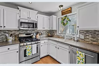 420 Chester Woods Court, High Point, NC 27262 - Photo 16