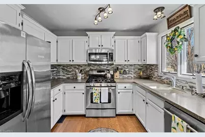 420 Chester Woods Court, High Point, NC 27262 - Photo 14