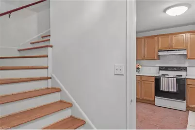 716 Gales Avenue, Winston-Salem, NC 27103 - Photo 10