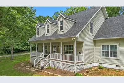 140 New Beginnings Drive, West Jefferson, NC 28694 - Photo 2