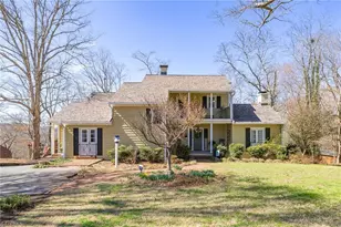 651 Highland Dr, Eden, NC 27288 - Photo 2