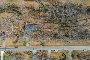 3818 Edgewood Terrace Rd, Greensboro, NC 27406 - Photo 36