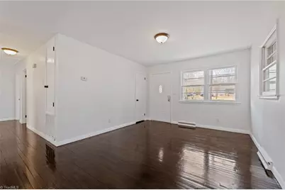 3818 Edgewood Terrace Road, Greensboro, NC 27406 - Photo 8