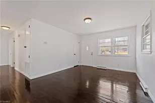 3818 Edgewood Terrace Rd, Greensboro, NC 27406 - Photo 8