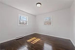 3818 Edgewood Terrace Rd, Greensboro, NC 27406 - Photo 22