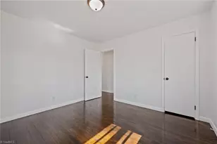 3818 Edgewood Terrace Rd, Greensboro, NC 27406 - Photo 26