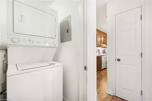 2326 W Vandalia Rd, Greensboro, NC 27407 - Photo 16