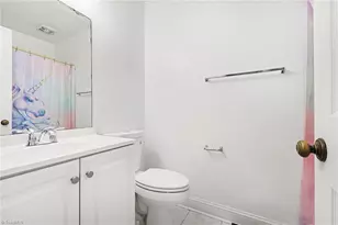 2326 W Vandalia Rd, Greensboro, NC 27407 - Photo 14