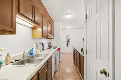 2326 W Vandalia Road #B, Greensboro, NC 27407 - Photo 6