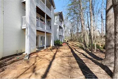 2326 W Vandalia Road #B, Greensboro, NC 27407 - Photo 20