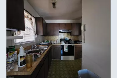 315 Gillespie Street, Greensboro, NC 27401 - Photo 8