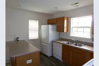 211 Malamute Lane, Greensboro, NC 27407 - Photo 4