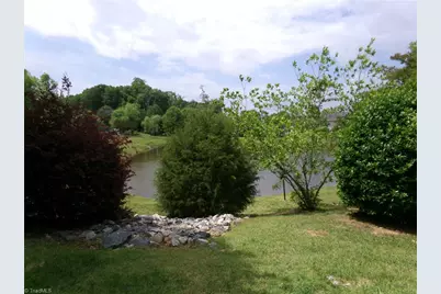 211 Malamute Lane, Greensboro, NC 27407 - Photo 18