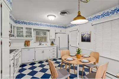 3519 Woodview Drive, High Point, NC 27265 - Photo 12