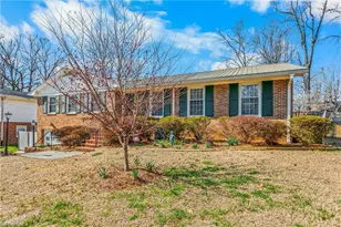 3519 Woodview Dr, High Point, NC 27265 - Photo 4