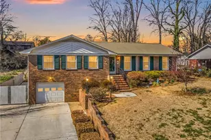 3519 Woodview Dr, High Point, NC 27265 - Photo 1