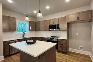224 Longwood Dr, Winston-Salem, NC 27104 - Photo 8