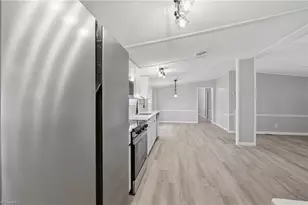 572 Fieldtop Dr, Winston-Salem, NC 27107 - Photo 18