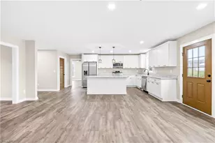 242 Bradley Farm Rd, Statesville, NC 28625 - Photo 14