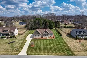 248 Wild Fern Ln, Reidsville, NC 27320 - Photo 2