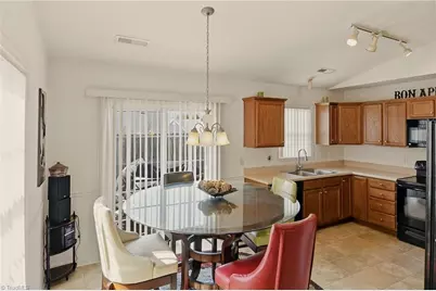 5812 Huckleberry Court, Winston-Salem, NC 27105 - Photo 10