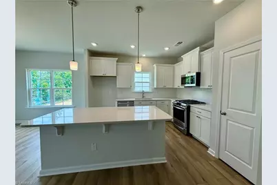 264 Yarrow Drive, Lexington, NC 27295 - Photo 2