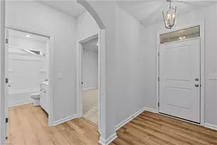 264 Yarrow Dr, Lexington, NC 27295 - Photo 2