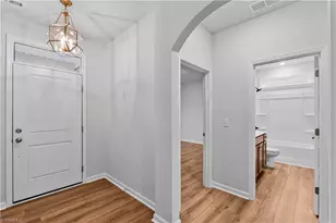 266 Yarrow Dr, Lexington, NC 27295 - Photo 2