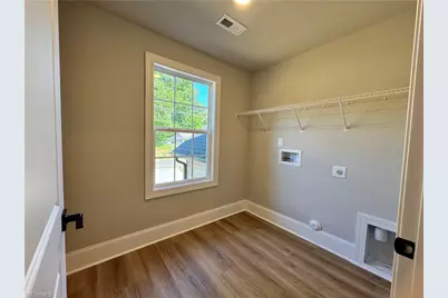 228 Longwood Drive, Winston-Salem, NC 27104 - Photo 38