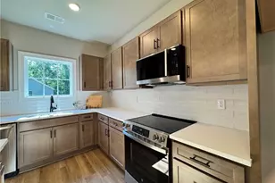 228 Longwood Dr, Winston-Salem, NC 27104 - Photo 6