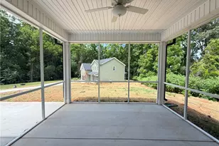 228 Longwood Dr, Winston-Salem, NC 27104 - Photo 18
