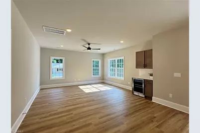 228 Longwood Drive, Winston-Salem, NC 27104 - Photo 8
