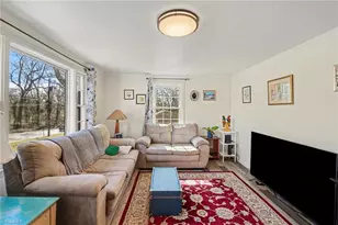 503 Cedar St, Eden, NC 27288 - Photo 8