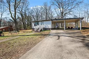 503 Cedar St, Eden, NC 27288 - Photo 4