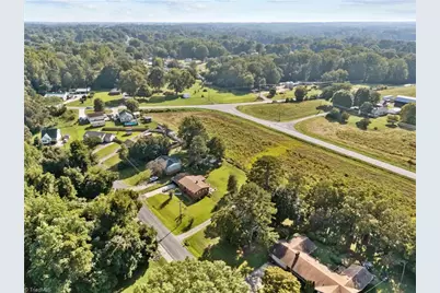 515 W Stokes Street, China Grove, NC 28023 - Photo 38