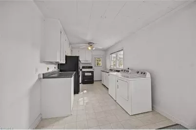 515 W Stokes Street, China Grove, NC 28023 - Photo 12