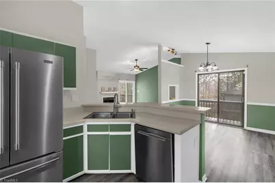 9 Dunnberry Court, Greensboro, NC 27455 - Photo 18