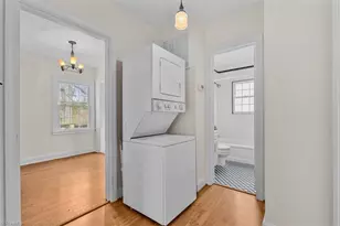 1216 Pamlico Dr, Greensboro, NC 27408 - Photo 16