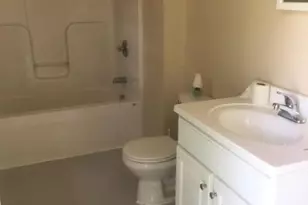 901 Uhles St, Reidsville, NC 27320 - Photo 6