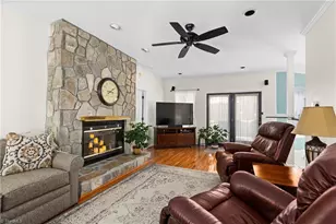 2064 Union Cross Rd, Winston-Salem, NC 27107 - Photo 8